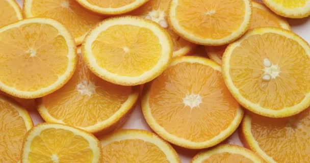 Vista Fondo Arriba Hacia Abajo Hecha Naranjas Orgánicas Frescas Rodajas — Vídeos de Stock
