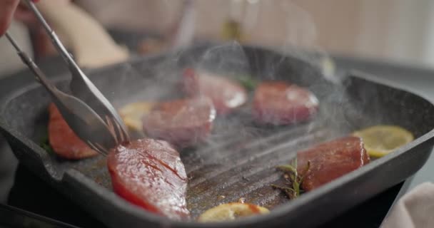 Marinated Pieces Organic Raw Tuna Steak Frying Hot Grill Pan — Stock Video
