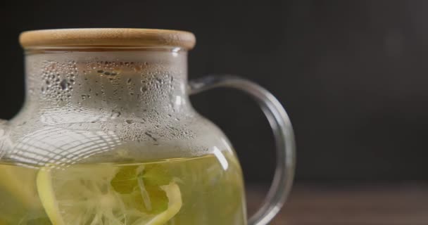 Steaming Glass Teapot Natural Organic Herbal Tea Lemon Mint — Stock Video