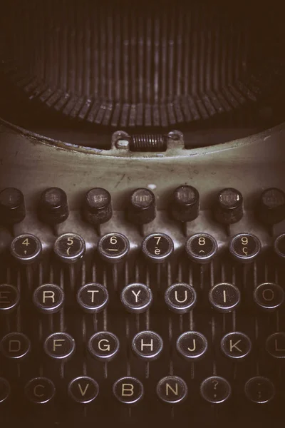 Dusty Old Typewriter Background — Stock Photo, Image