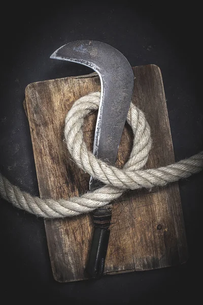 Old Billhook Wrapped Thick Rope Wooden Background — Stock Photo, Image