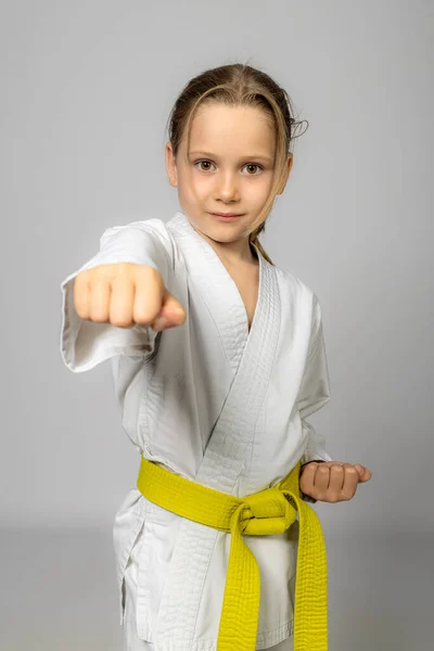 Caucasian Girl Practises Karate Studio Shot — Stock Photo, Image