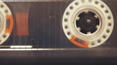 Müzikal çalan ses kasedi