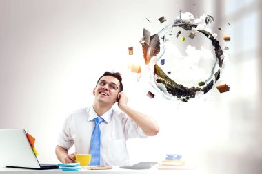 Çevre ve çevre dostu iş. Karışık ortam