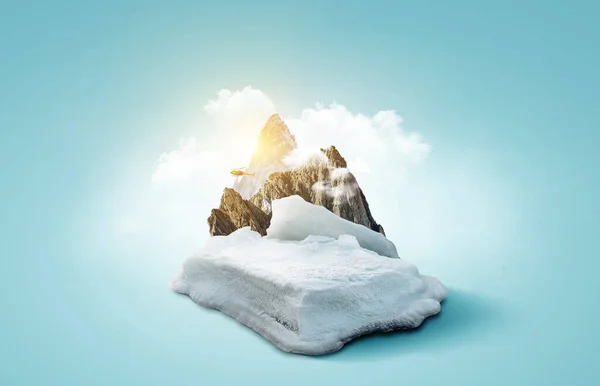 Krajobraz Alpejski Szczytami Pokrytymi Śniegiem — Zdjęcie stockowe
