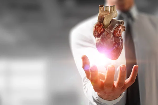 Srdce Jako Symbol Inovací Medicíně Smíšená Média — Stock fotografie