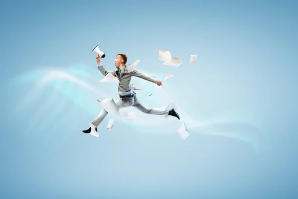 一个精力充沛的商人在露天跳跃的画像 混合媒体 — 图库照片