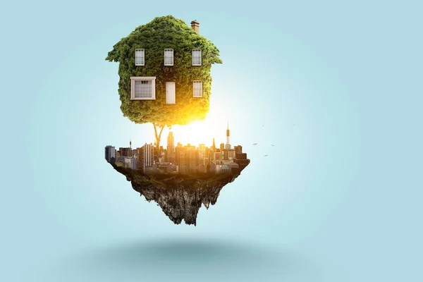 Küçük Eco House Yeşil Çimen Konsepti Üzerine Karışık Ortam — Stok fotoğraf