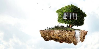 Küçük Eco House yeşil çimen konsepti üzerine. Karışık ortam