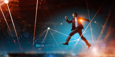 Çalışan enerjik iş adamının portresi. Karışık ortam