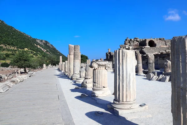 Rij Van Oude Zuilen Ruïnes Selcuk Efeze Turkije Unesco Werelderfgoed — Stockfoto