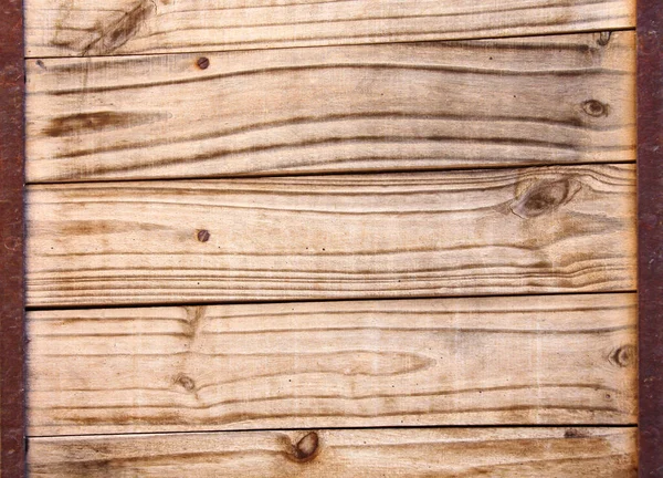 金属フレームと古代の木材の質感 錆びた金属板付きのヴィンテージ木製ボード テンプレートをモックアップします テキストのコピースペース — ストック写真