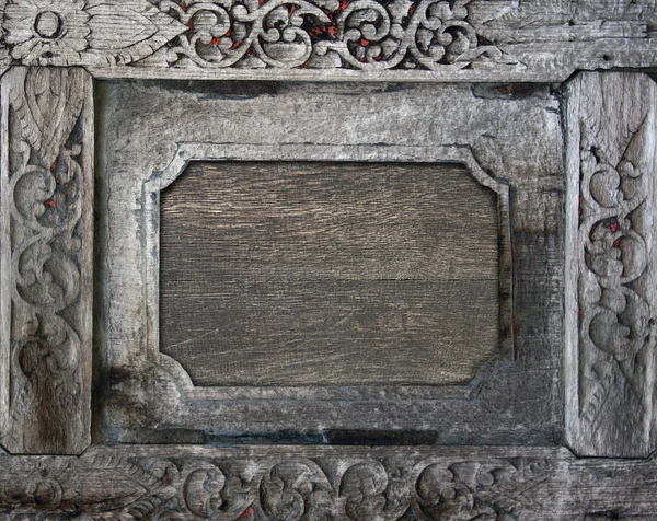 Tekstura Zabytkowych Desek Drewnianych Rzeźbioną Dekoracyjną Granicą Pionowe Lub Poziome — Zdjęcie stockowe