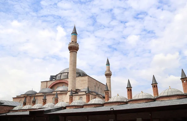 Мечеть Селимие Конье Гробница Мевлана Селаледдина Руми Конья Турция — стоковое фото
