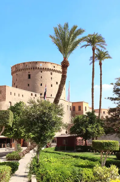 Wachturm Festungsmauer Und Palmen Der Antiken Zitadelle Von Kairo Ägypten — Stockfoto