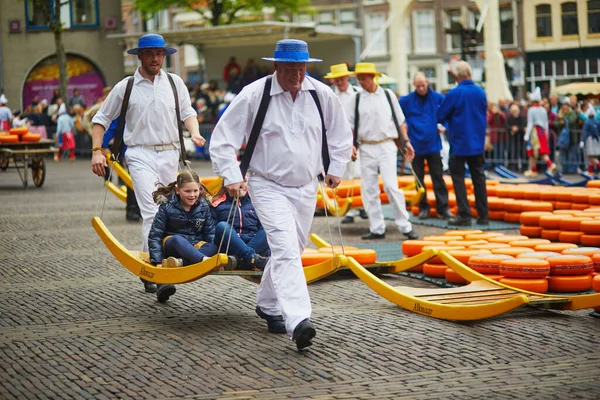 Alkmaar Netherlands April 2022 Cheese Carriers Walking Cheeses Famous Dutch — стокове фото