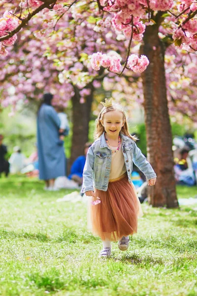 Adorable Preschooler Girl Tutu Skirt Enjoying Nice Spring Day Cherry —  Fotos de Stock