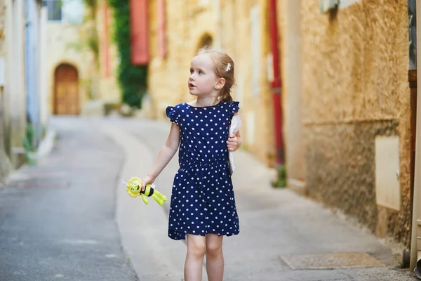 Adorable Preschooler Girl Walking Street Medieval Village Lourmarin Provence Southern — Stock Photo, Image