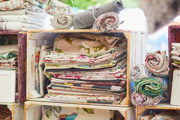 Piles Fabric Street Market Cucuron Provence Southern France — Stock Photo, Image