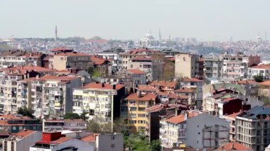 İstanbul, Türkiye 'nin Asya yakasındaki Uskudar ilçesi, Mavi Cami ve Ayasofya manzaralı