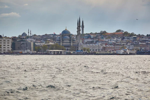 Истанбул Туркий Апреля 2023 Года Вид Босфорский Пролив Стамбуле Турция — стоковое фото