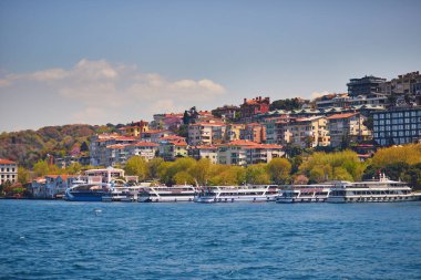 İstanbul, Türkiye 'de İstanbul Boğazı' ndan manzaralı şehir manzarası