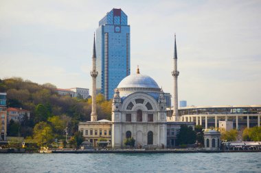 İstanbul, Türkiye 'de İstanbul Boğazı' ndan manzaralı şehir manzarası