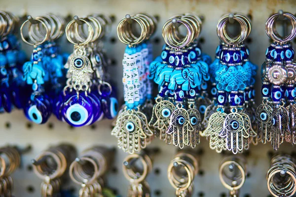 Forskellige Farverige Smykker Bijouterie Det Traditionelle Tyrkiske Marked Istanbul Tyrkiet - Stock-foto