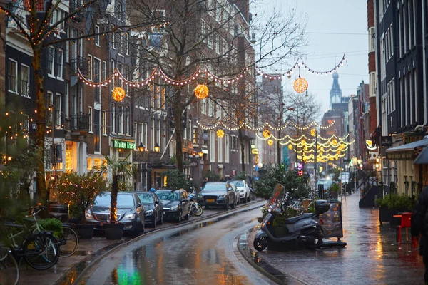 Amsterdam Niderlandy Grudzień 2022 Deszczowy Boże Narodzenie Amsterdamie Holandia — Zdjęcie stockowe