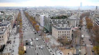 Paris 'in havadan panoramik manzarası, Fransa Champs Elysees caddesi ile sonbahar günü
