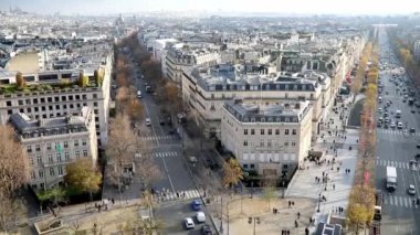 Paris 'in havadan panoramik manzarası, Fransa Champs Elysees caddesi ile sonbahar günü