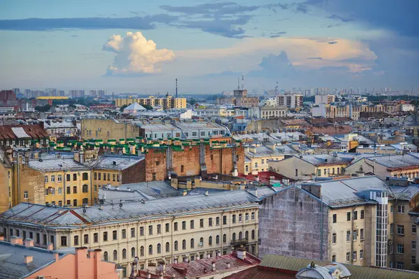 Saint-Petersburg, Rusya 'nın tarihi merkezinin hava manzarası