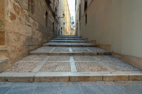 Calle Estrecha Con Escaleras Piedra Trapani Sicilia — Foto de Stock