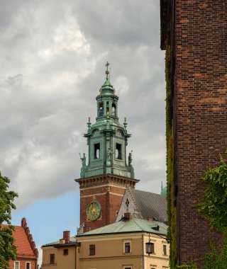 Wawel Kalesi, Krakow 'daki Katedral ve Kraliyet Tepesi.