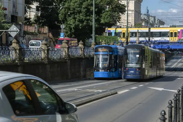 Krakow Polonya Nın Eski Şehirlerinden Birisidir Ağustos 2023 Iki Tramvaylı Stok Fotoğraf