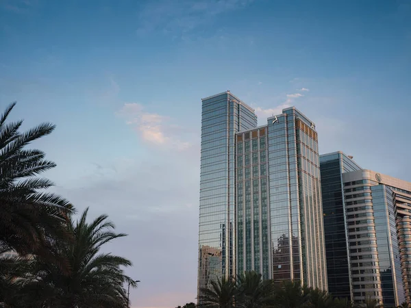 Abu Dhabi Vae März 2023 Rawdah Maarid Abu Dhabi Wolkenkratzer — Stockfoto