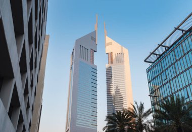 25 Mart 2023, Dubai, BAE: Emirates Finansal Kuleler - Ticaret Merkezi - Ticaret Merkezi DIFC, fütürist Dubai gezisi