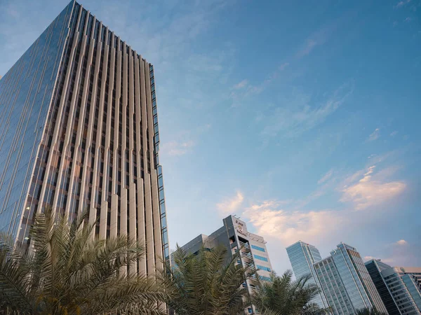 Abu Dhabi Vae März 2023 Rawdah Arid Abu Dhabi Wolkenkratzer — Stockfoto