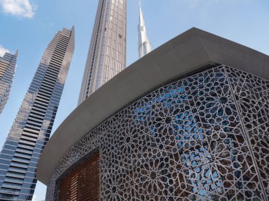 23 Mart 2023, Dubai, BAE: Dubai Operası Canlı performanslara ev sahipliği yapan ve bir restoranı olan fütüristik bir tesiste klasik bir müzik ve dans tiyatrosu.