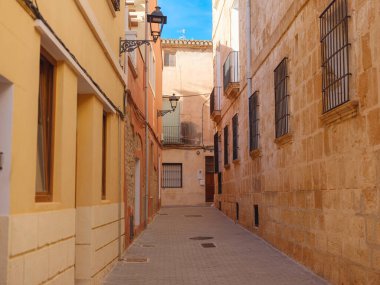 Yaşlı Denia caddesi, Costa Blanca, Historische Altstadt. Alicante Bölgesi İspanya