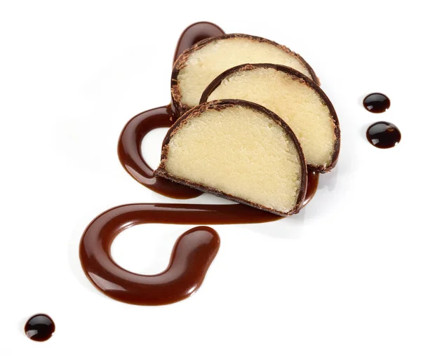 Шматочки Марципану Шоколадного Соусу Ізольовані Білому Фоні — стокове фото