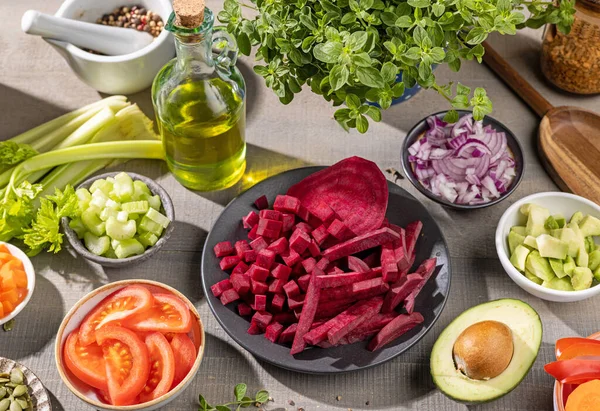 Olika Färska Råa Grönsaker För Makin Hälsosam Vegan Måltid — Stockfoto