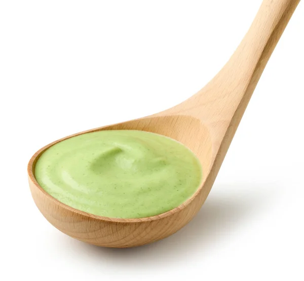 Sopa Creme Vegetal Verde Concha Madeira Isolada Fundo Branco — Fotografia de Stock