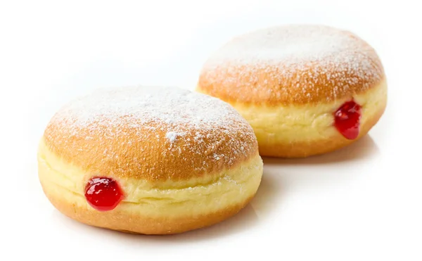 新烘焙的果冻甜甜圈 白色背景分离 — 图库照片