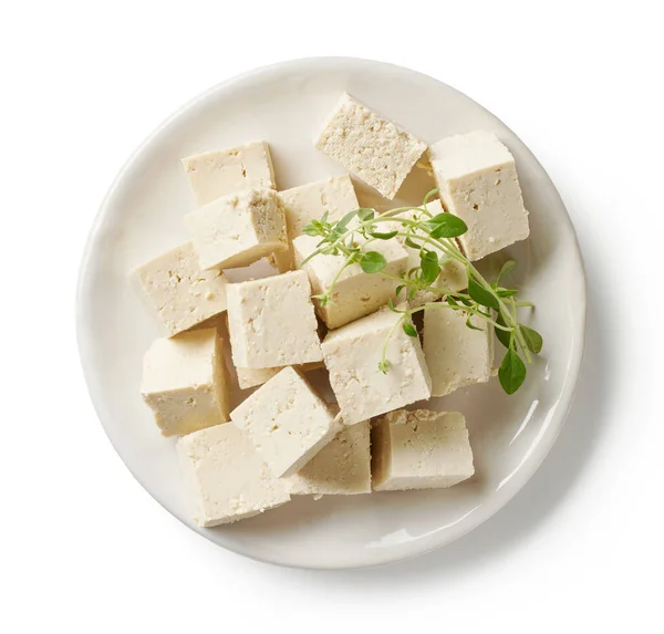 Assiette Cubes Fromage Tofu Isolé Sur Fond Blanc Vue Dessus — Photo