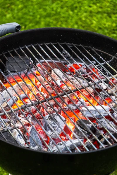 Burning Charcoal Grill Green Grass Background — Stock Photo, Image