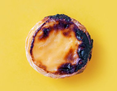 Geleneksel Portekiz pastası pastel de nata