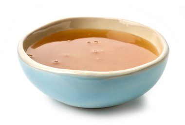 Bal beyaz arka plan üzerinde izole kase