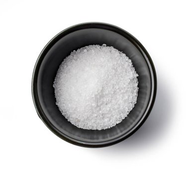 Tuz beyaz arka plan üzerinde üstten görünüm izole kase