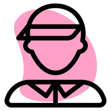 Güneşlik takan erkek golfçü